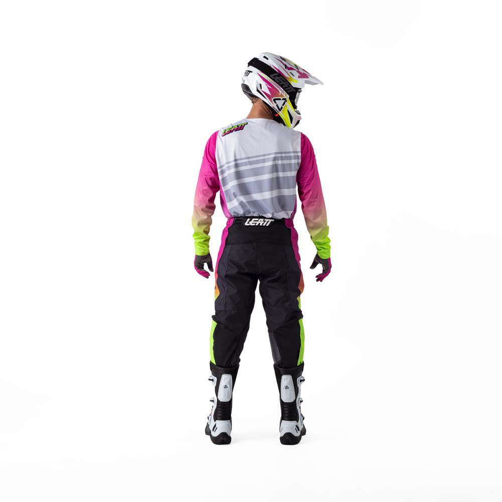 Leatt Moto 3.5 Ride Kit Retro Pink - FREE UK Delivery, FREE 365 Day Returns | Moto Central