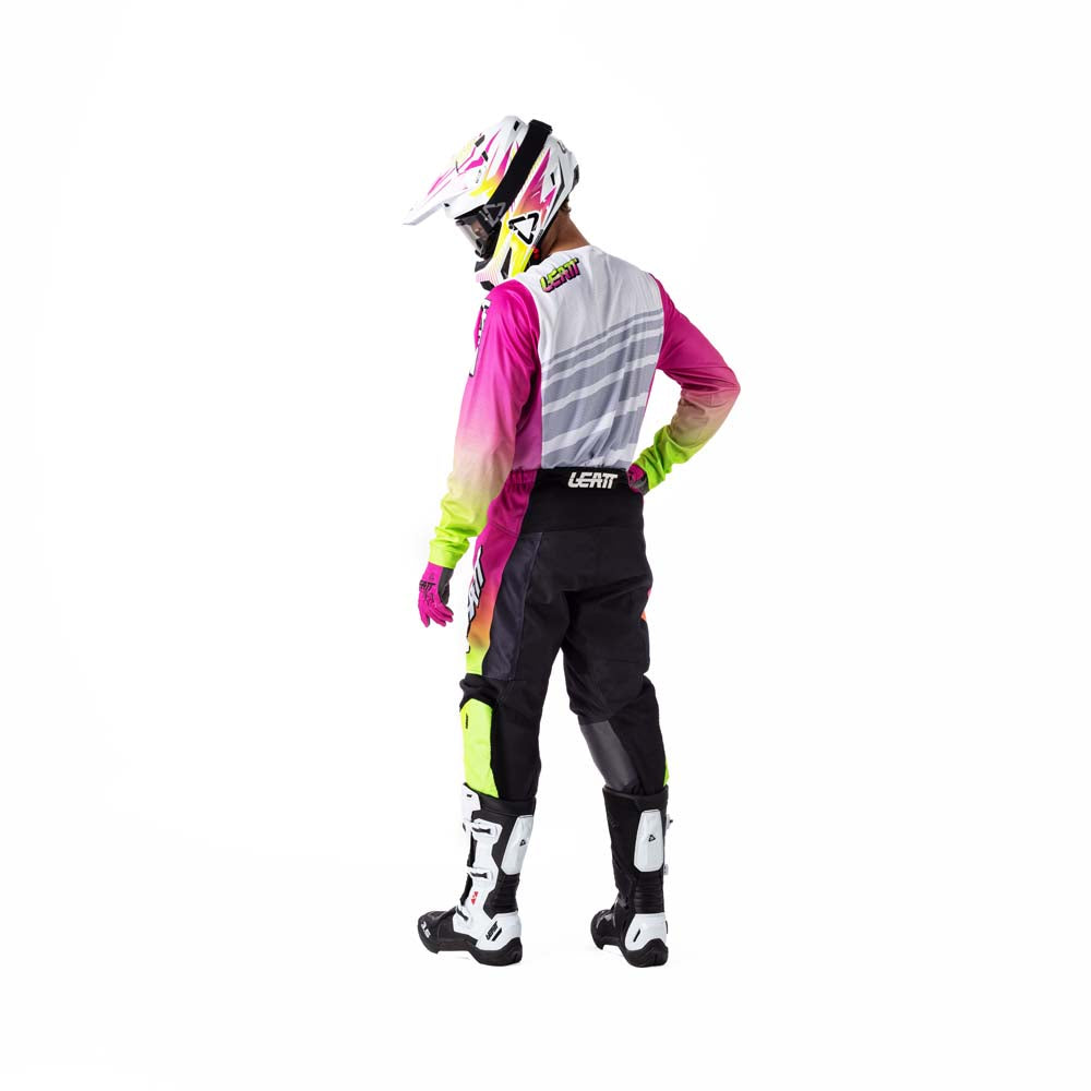 Leatt Moto 3.5 Ride Kit Retro Pink - FREE UK Delivery, FREE 365 Day Returns | Moto Central