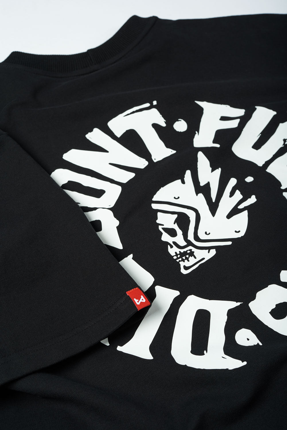 Pando Moto Luke Dont Die Oversized T-Shirt Black FREE UK Delivery, FREE 365 Day Returns | Moto Central