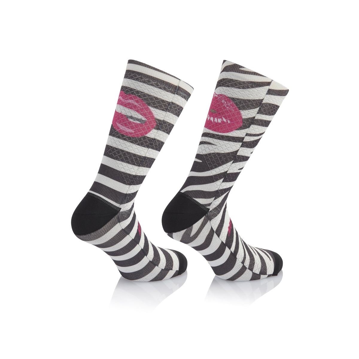 MB Wear Fun Cycling Socks Kiss - FREE UK Shipping, FREE 365 Day Returns | Moto Central