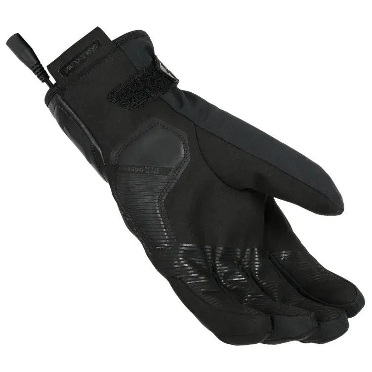 Macna Evolve RTX Heated Gloves Black  - FREE UK Shipping, FREE 365 Day Returns | Moto Central