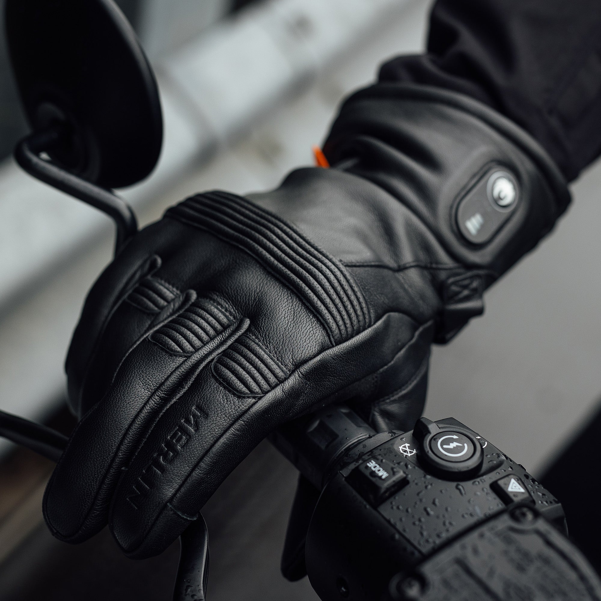Merlin Minworth 2 D3O Heated Gloves Black FREE UK Delivery, FREE 365 Day Returns | Moto Central