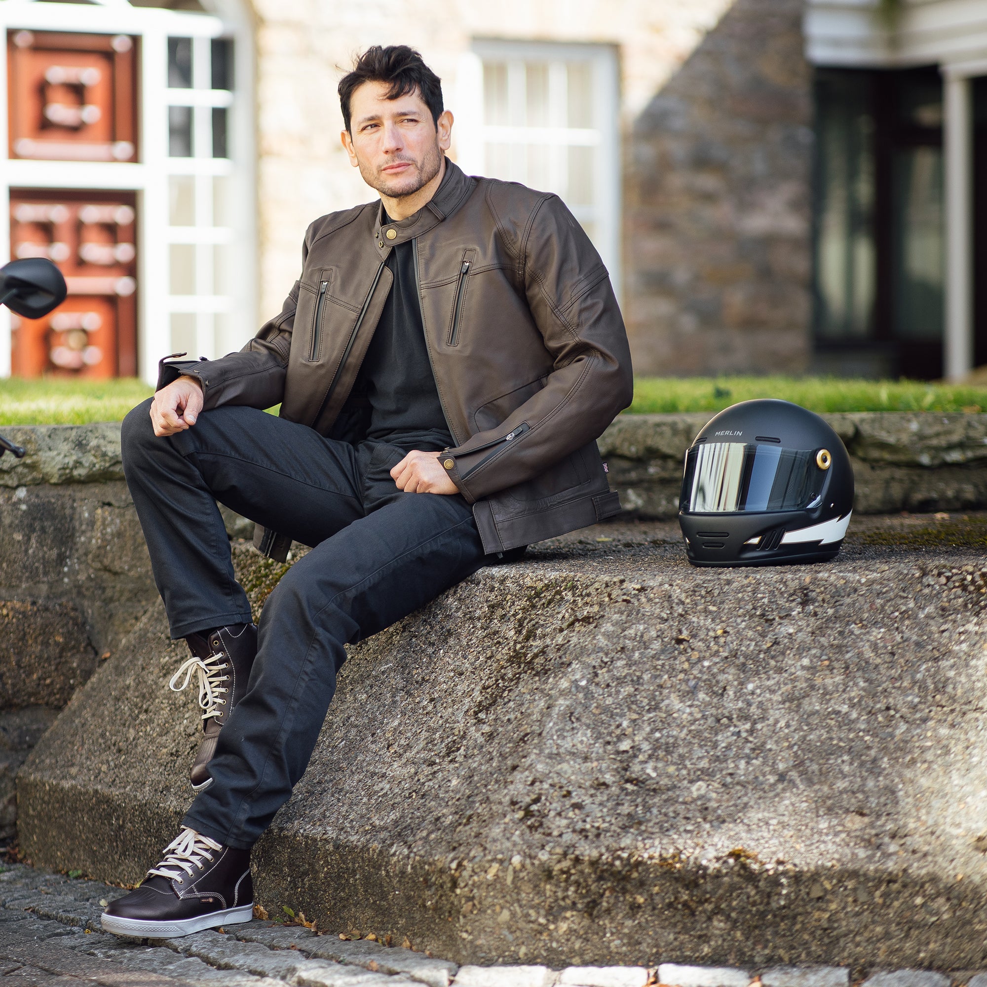 Merlin Revival Flash Matt Black FREE UK Delivery, FREE 365 Day Returns | Moto Central