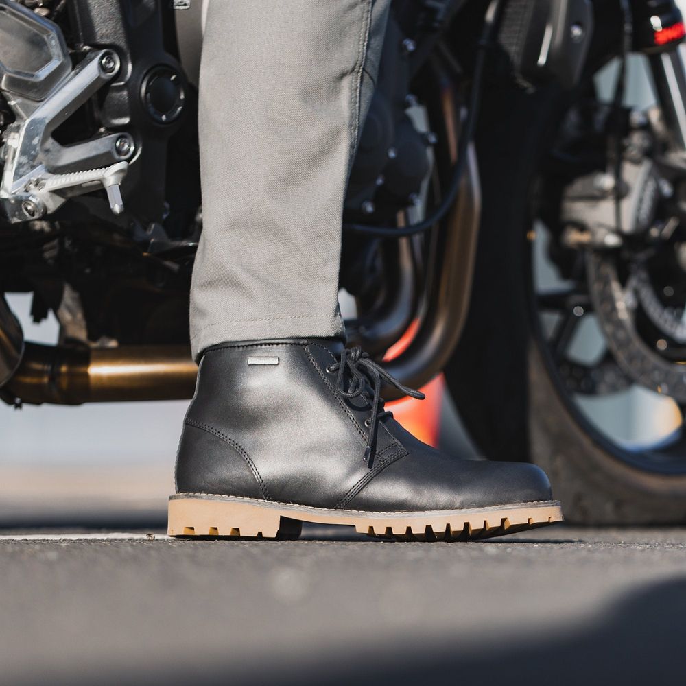 Oxford Chukka Boots Black