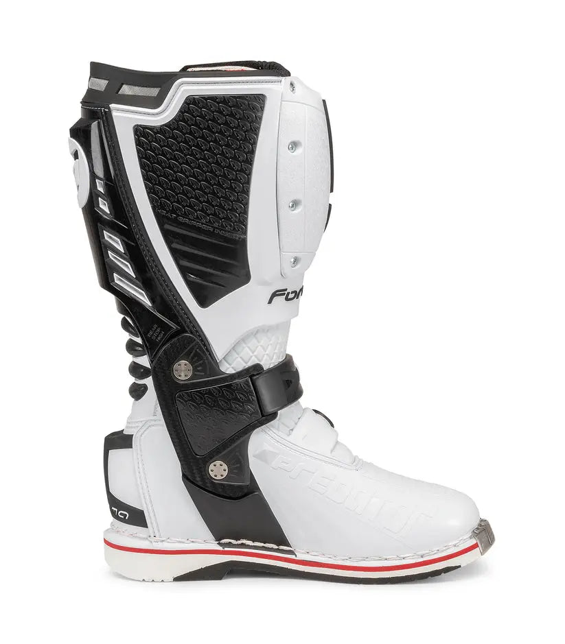 Forma Predator 2.0 Boots White FREE UK Delivery, FREE 365 Day Returns | Moto Central