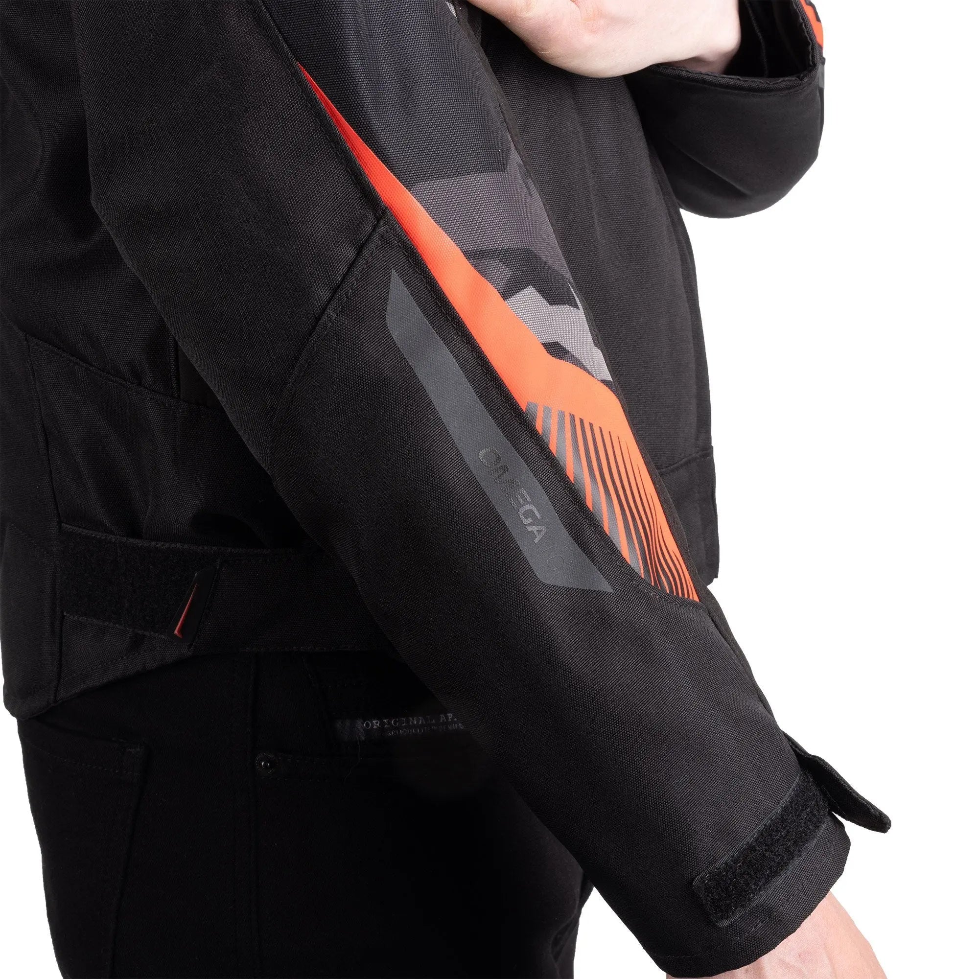 Oxford Omega 1.0 Dry2Dry Textile Jacket Black / Camo / Red  - FREE UK Shipping, FREE 365 Day Returns | Moto Central