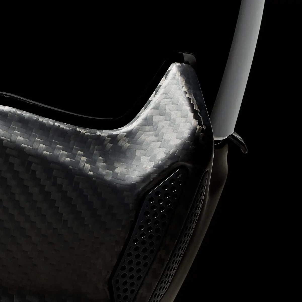 Ruroc AT4.0 Carbon Raw Carbon FREE UK Delivery, FREE 365 Day Returns | Moto Central