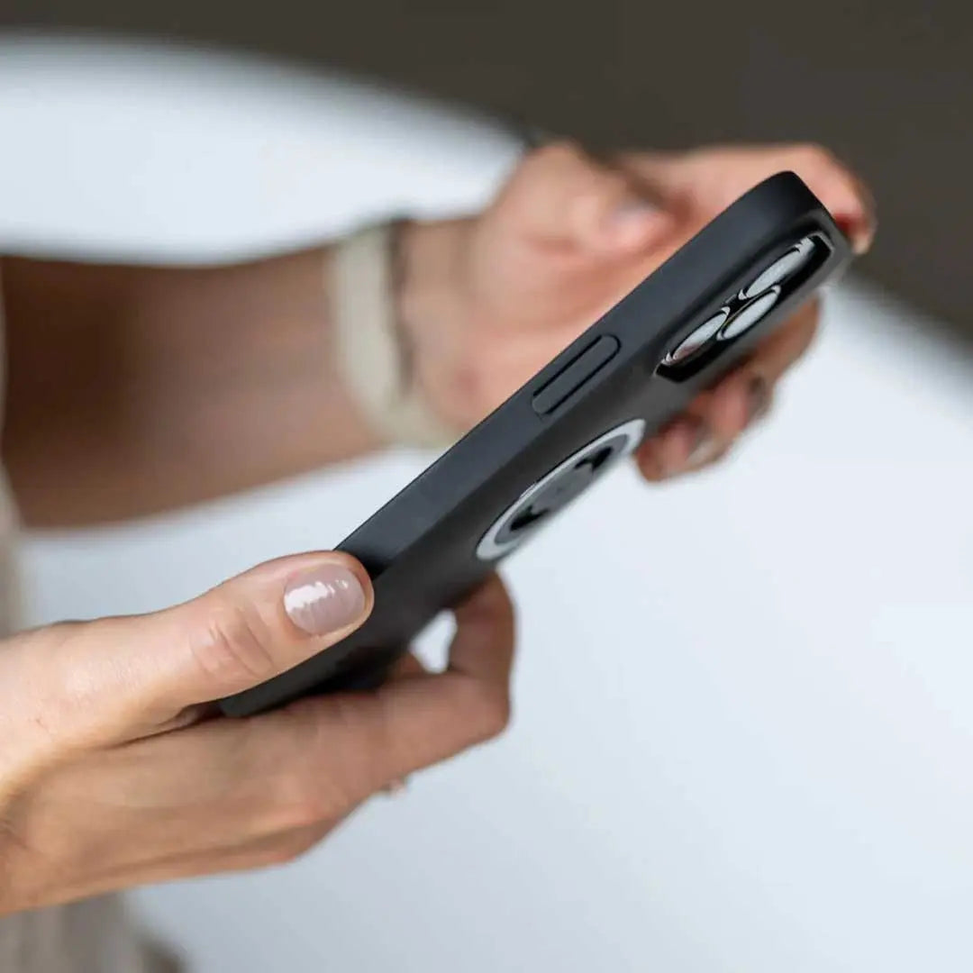 SP Connect Phone Case Black For Samsung S25 SPC+ FREE UK Delivery, FREE 365 Day Returns | Moto Central