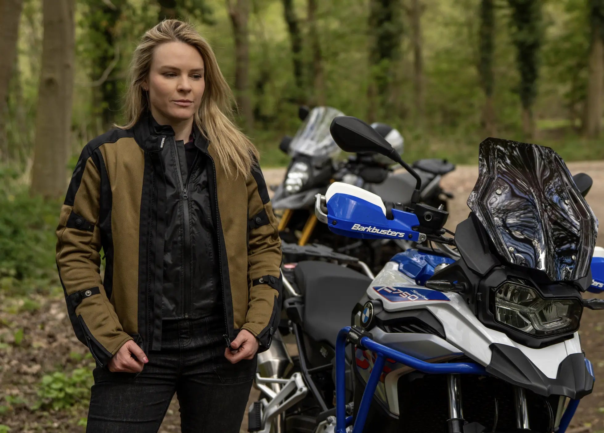 MotoGirl Bonnie Ladies Summer Mesh Jacket Black / Gold FREE UK Delivery, FREE 365 Day Returns | Moto Central