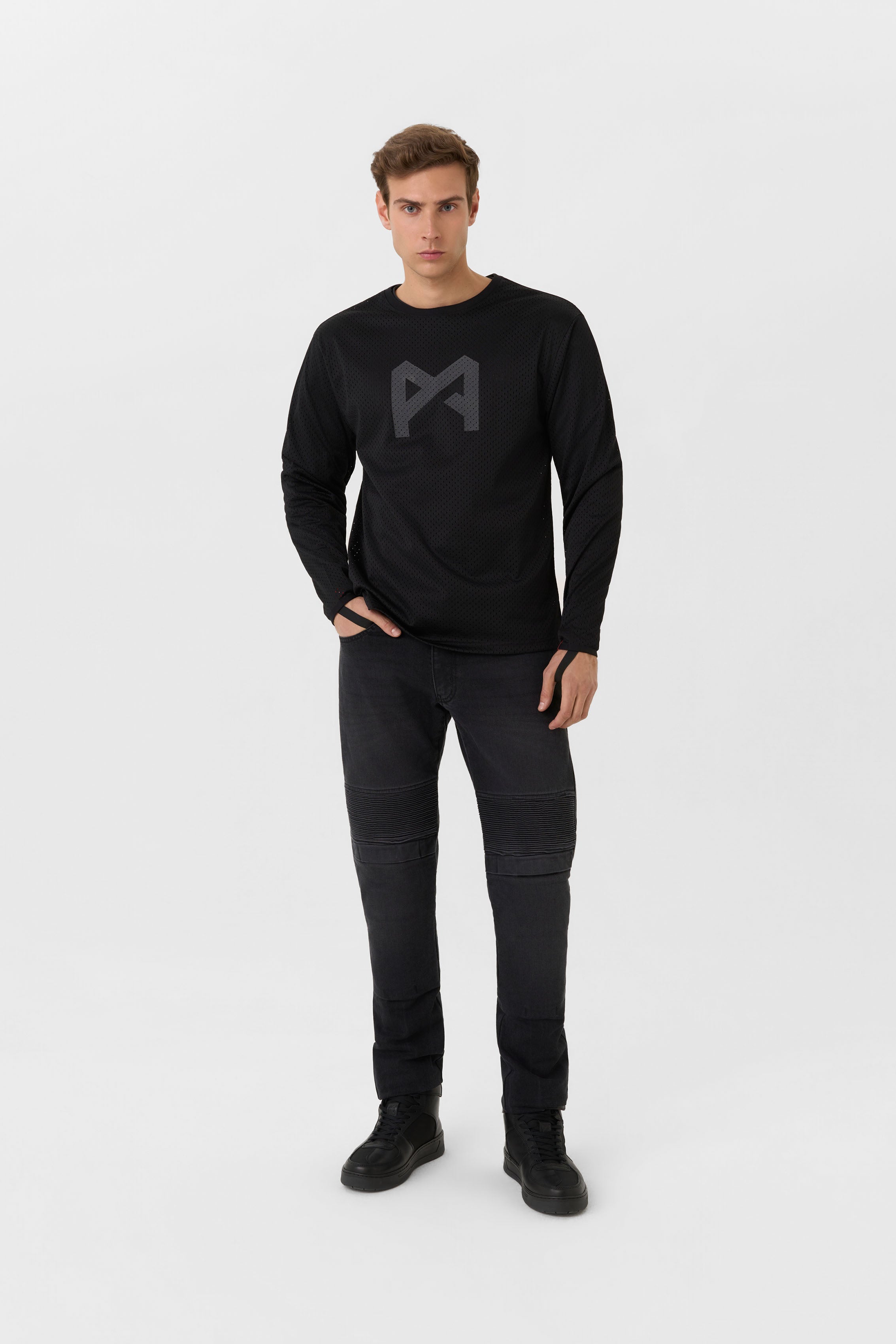 Pando Moto Vaya Runa Unisex Mesh Jersey Black FREE UK Delivery, FREE 365 Day Returns | Moto Central