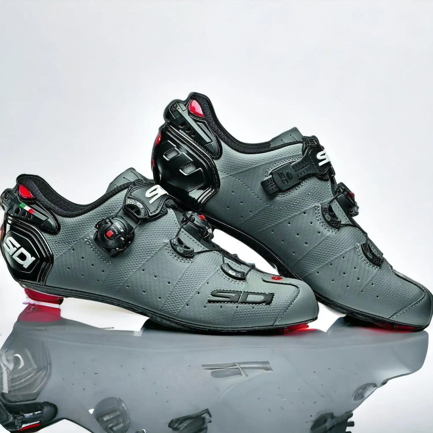 Sidi Wire 2 Carbon Road Shoes Matt Grey / Black - FREE UK Shipping, FREE 365 Day Returns | Moto Central