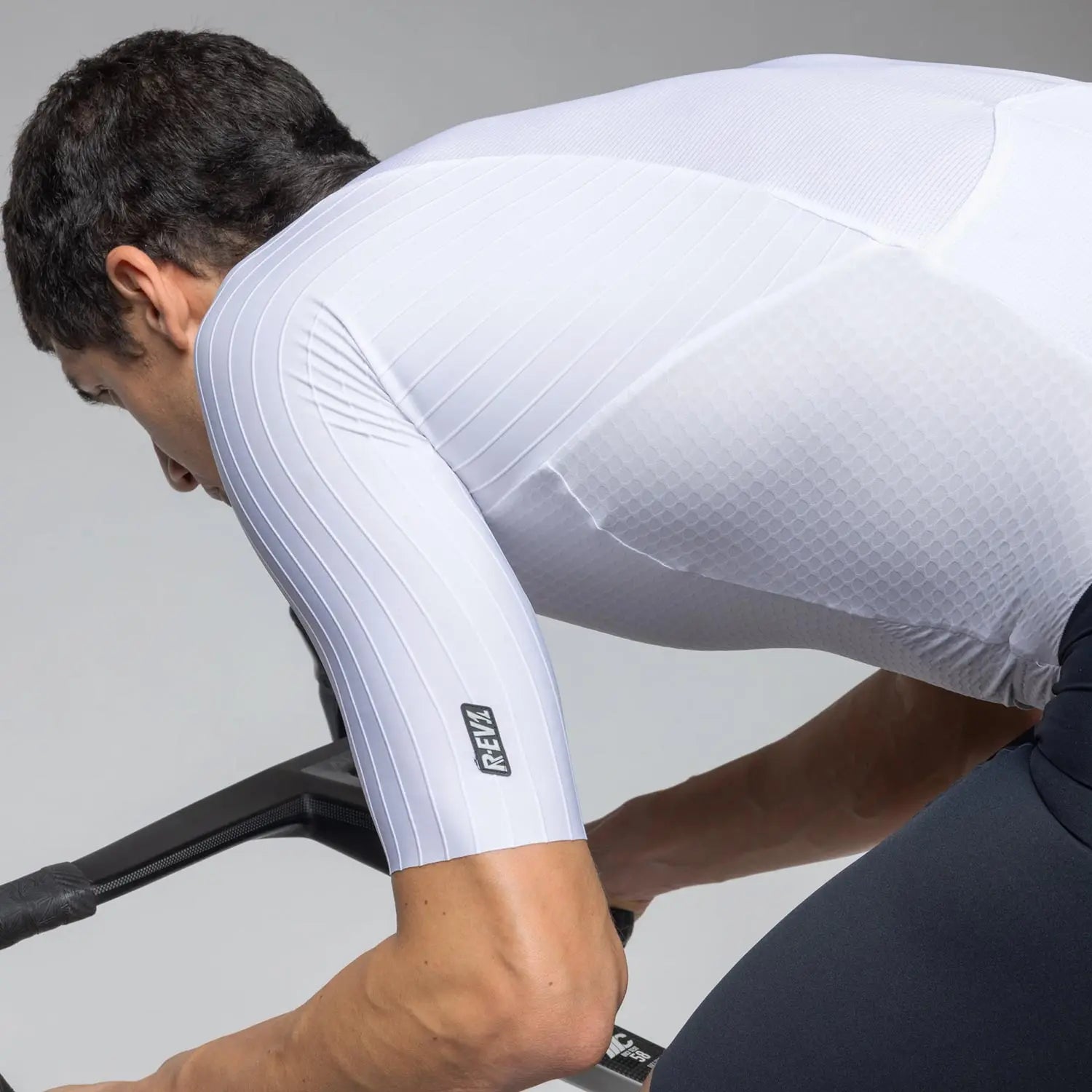 Ale Clothing Eagle R-EV1 Short Sleeves Skinsuit White - FREE UK Shipping, FREE 365 Day Returns | Moto Central