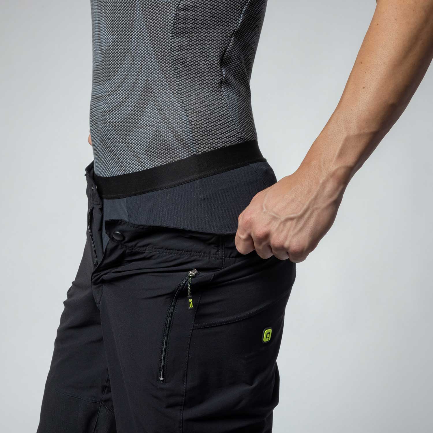 Ale Clothing Enduro Off Road Padded Shorts Black - FREE UK Shipping, FREE 365 Day Returns | Moto Central