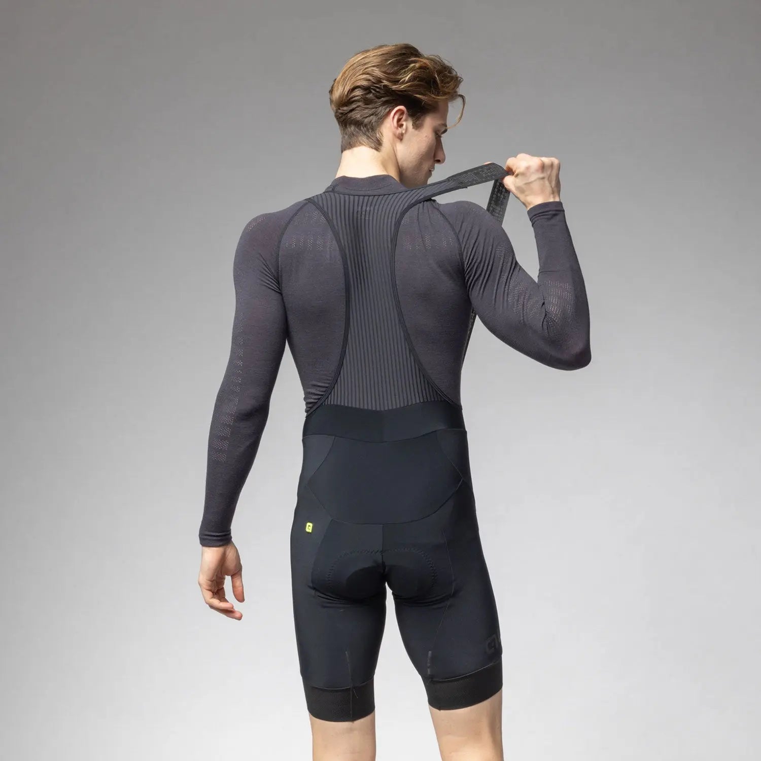 Ale Clothing Winter 2.0 Pragma Bib Shorts Black - FREE UK Shipping, FREE 365 Day Returns | Moto Central
