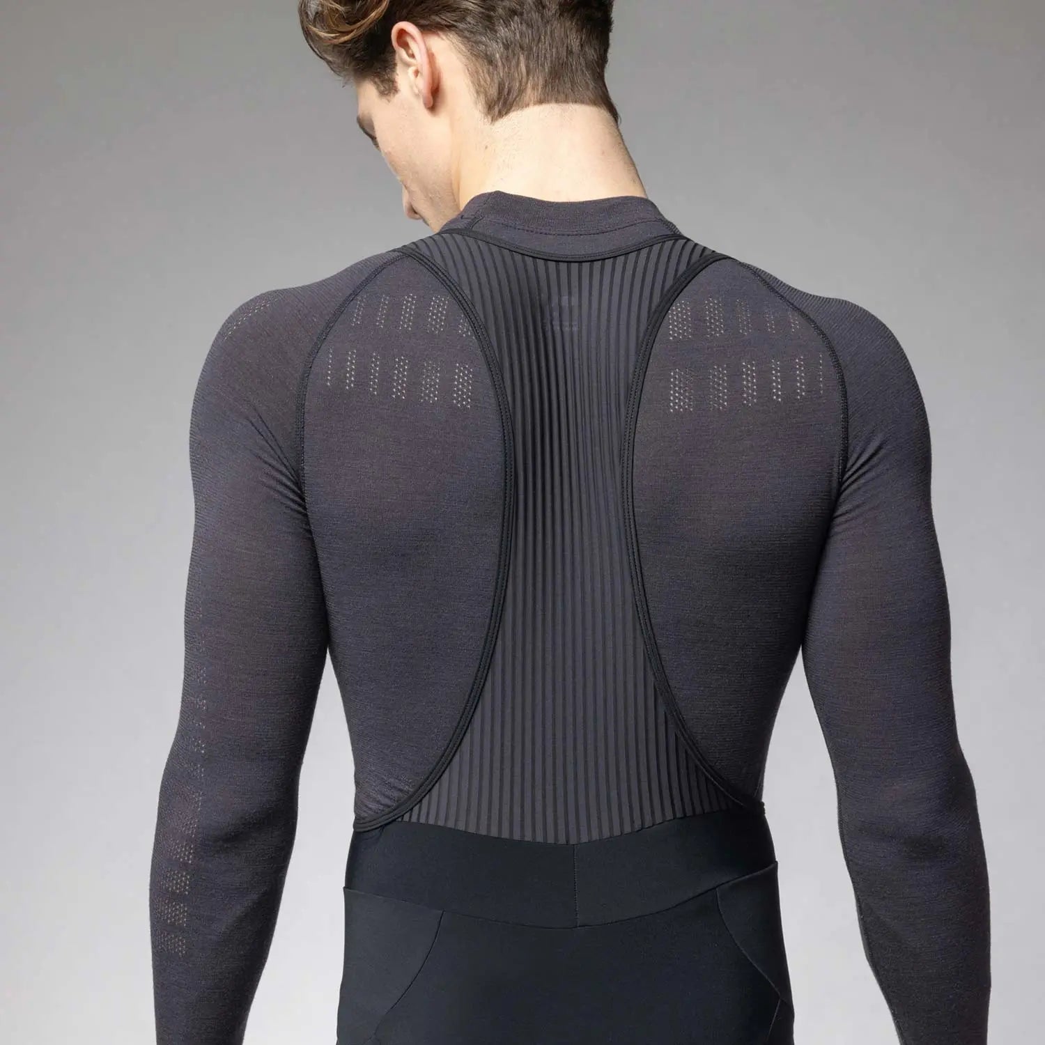Ale Clothing Winter 2.0 Pragma Bib Shorts Black - FREE UK Shipping, FREE 365 Day Returns | Moto Central