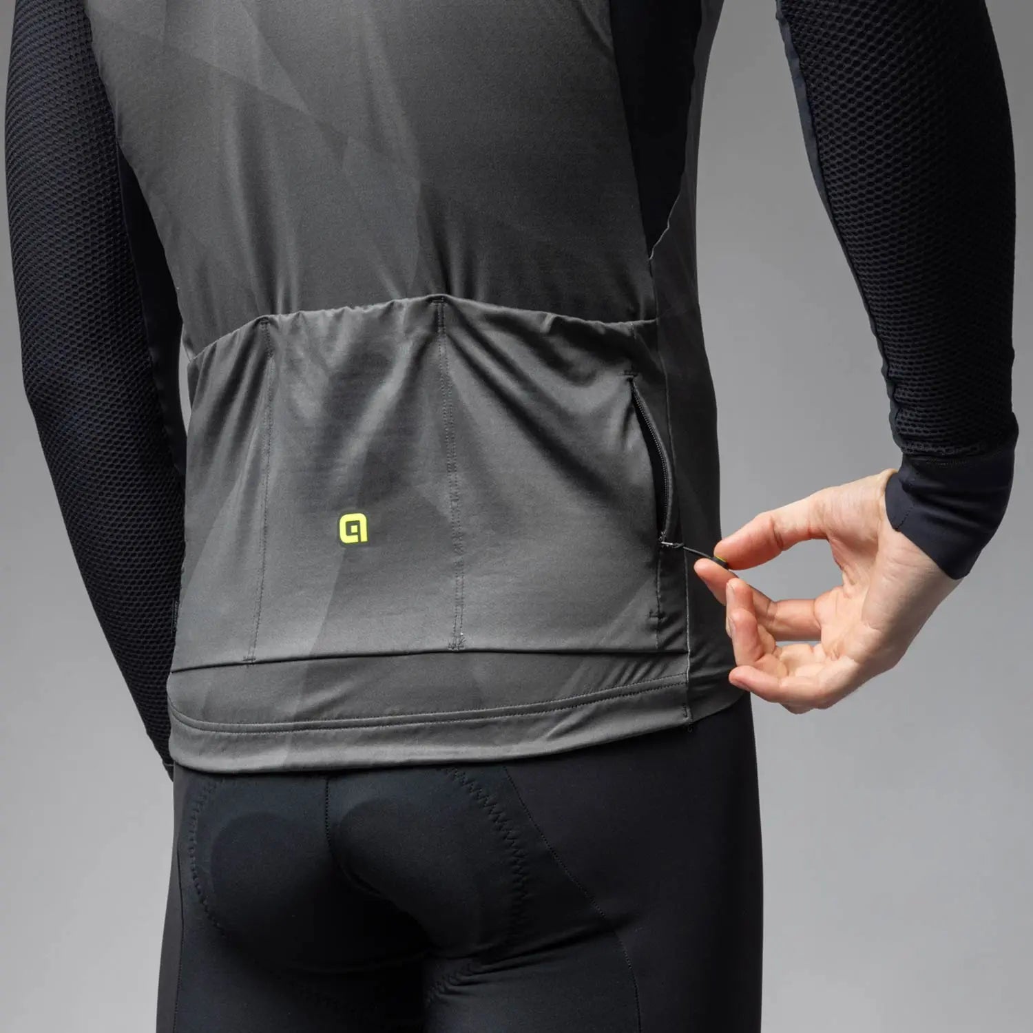 Ale Clothing Quick R-EV1 Long Sleeves Jersey Black - FREE UK Shipping, FREE 365 Day Returns | Moto Central