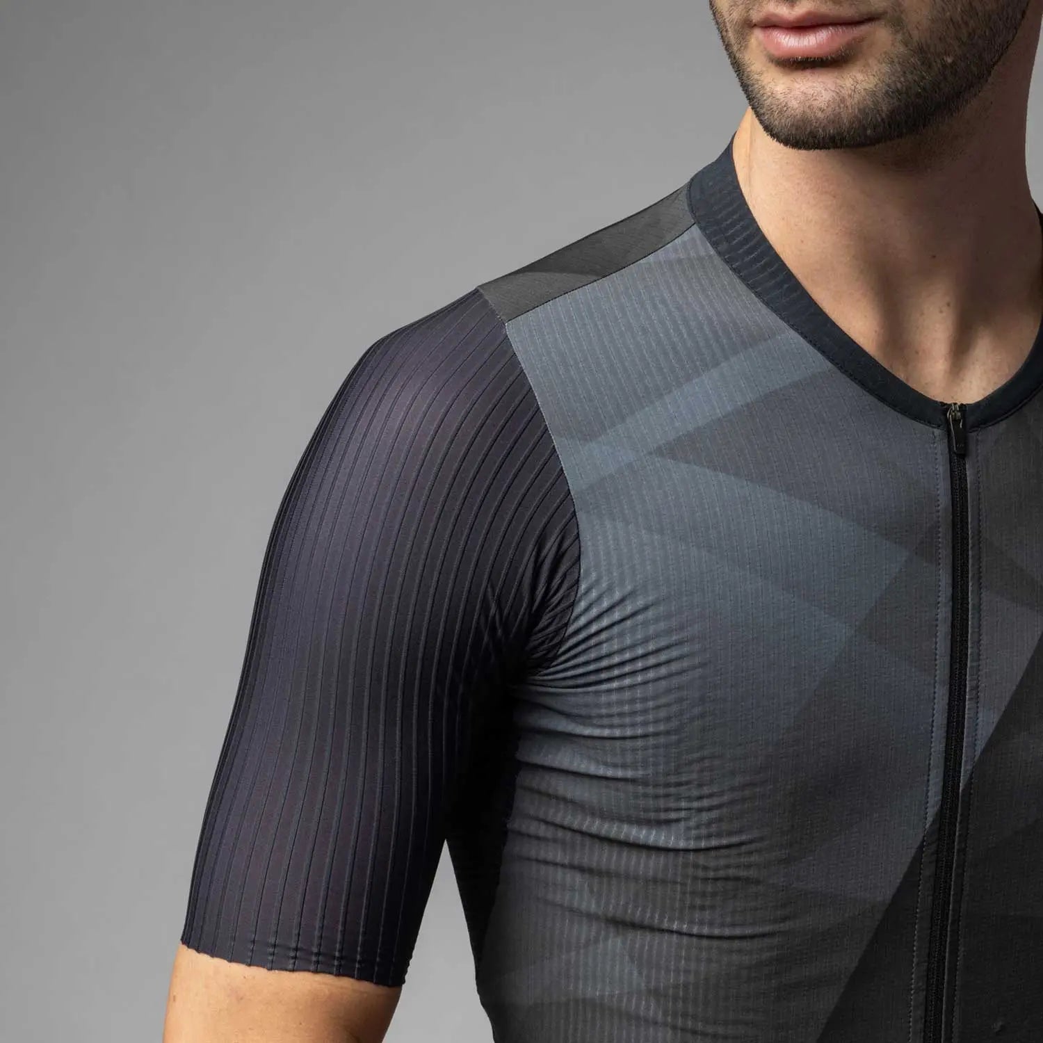Ale Clothing Sprinter R-EV1 Short Sleeves Jersey Black - FREE UK Shipping, FREE 365 Day Returns | Moto Central
