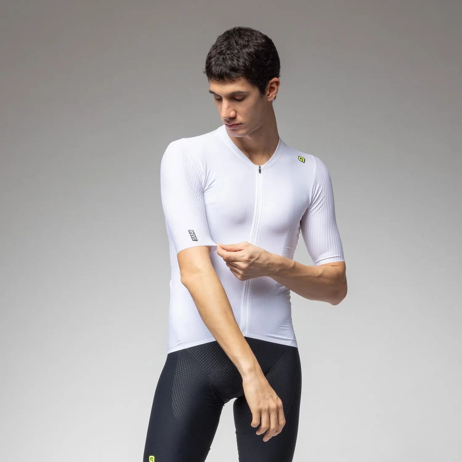 Ale Clothing Sprinter 2.0 R-EV1 Short Sleeves Jersey White - FREE UK Shipping, FREE 365 Day Returns | Moto Central