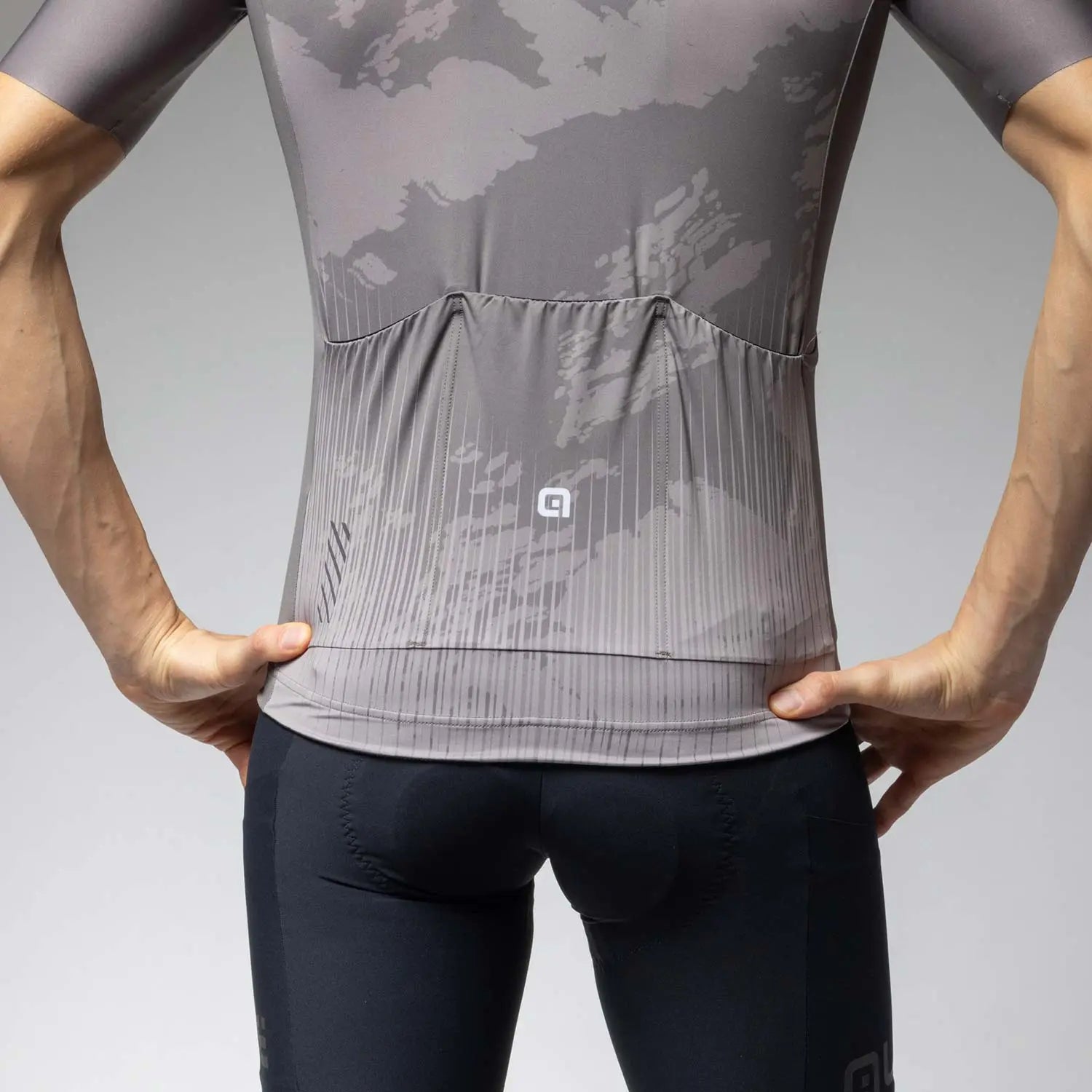 Ale Clothing Krakatoa Off Road Short Sleeves Jersey Grey - FREE UK Shipping, FREE 365 Day Returns | Moto Central