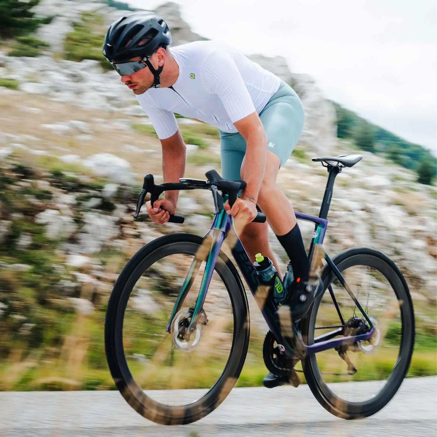 Ale Clothing Earthy Style 2.0 PR-E Short Sleeves Jersey White - FREE UK Shipping, FREE 365 Day Returns | Moto Central