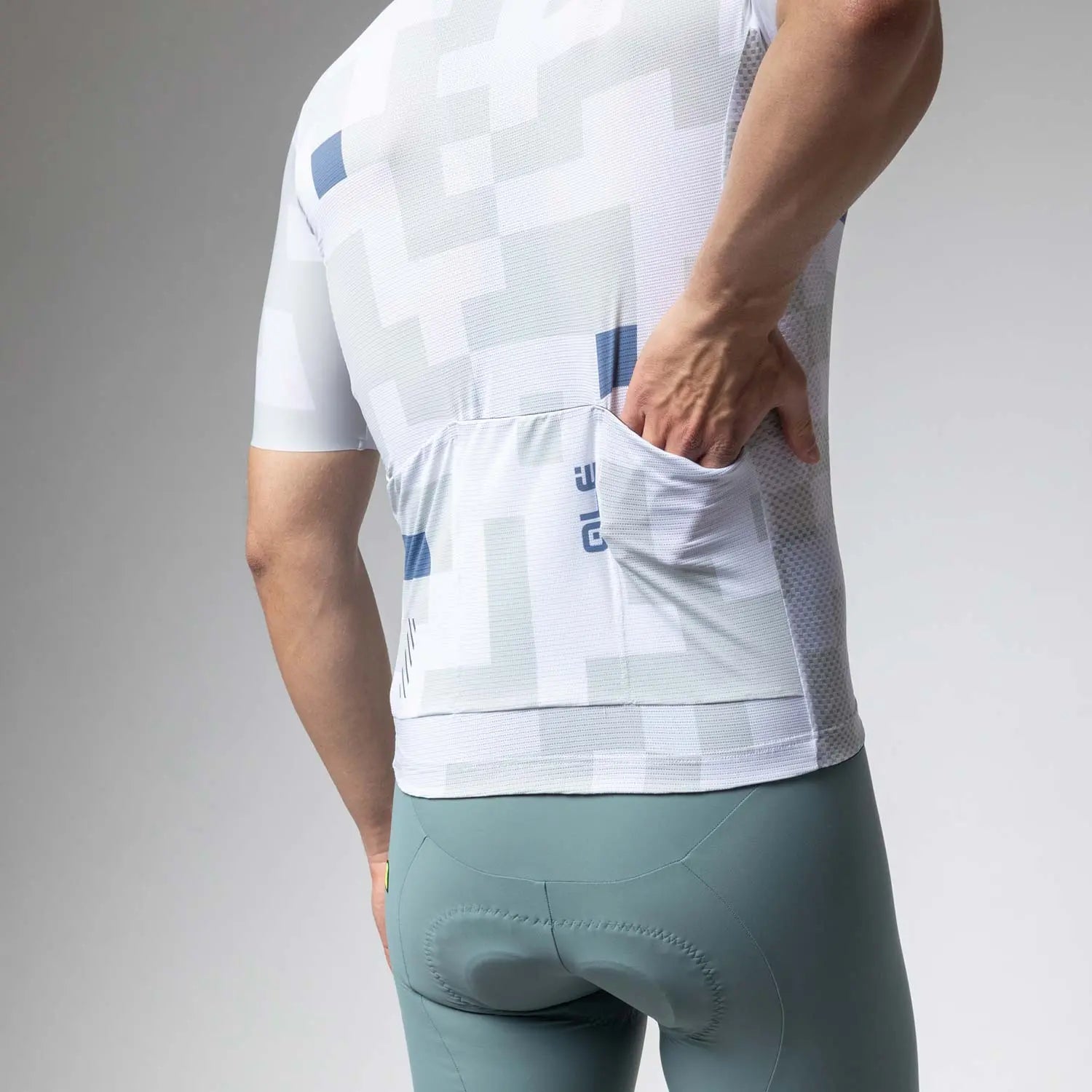 Ale Clothing Pixel Pragma Short Sleeves Jersey White - FREE UK Shipping, FREE 365 Day Returns | Moto Central