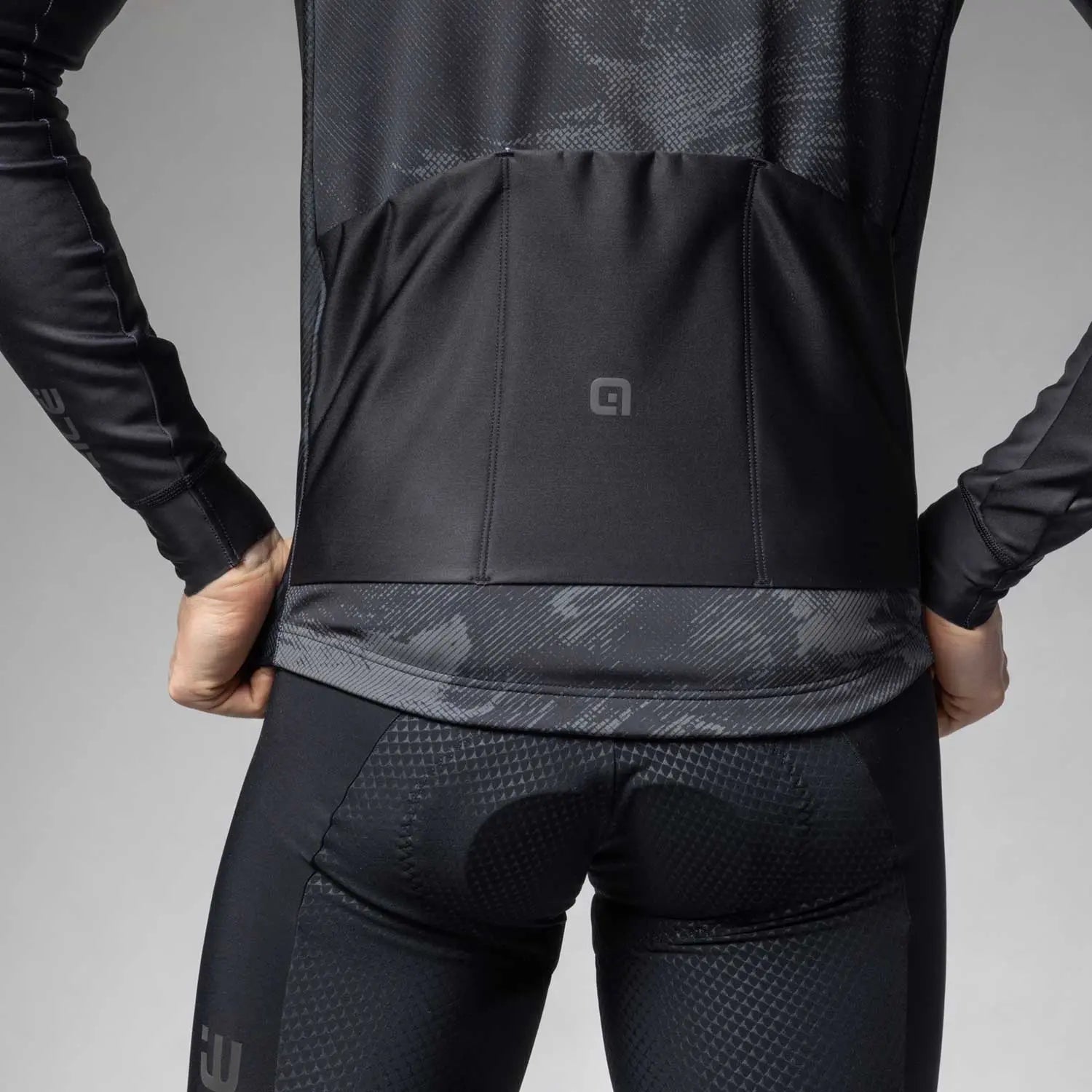 Ale Clothing Fan PR-E Jacket Black - FREE UK Shipping, FREE 365 Day Returns | Moto Central