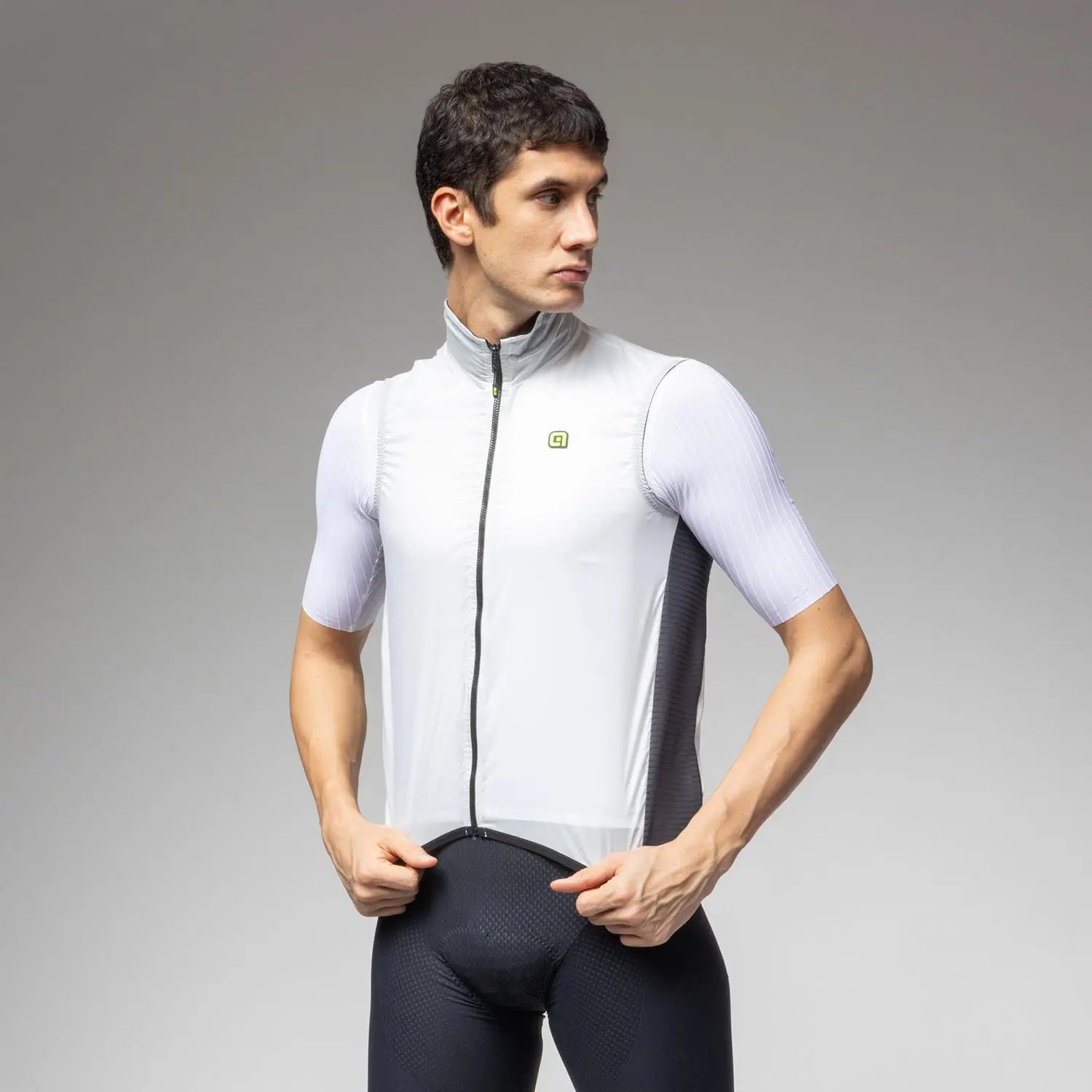 Ale Clothing Light Pack 2.0 Gilet White - FREE UK Shipping, FREE 365 Day Returns | Moto Central