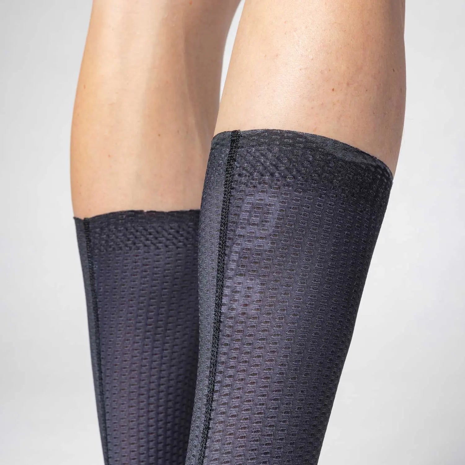Ale Clothing Typhoon Q-Skin 21 CM Socks Black - FREE UK Shipping, FREE 365 Day Returns | Moto Central