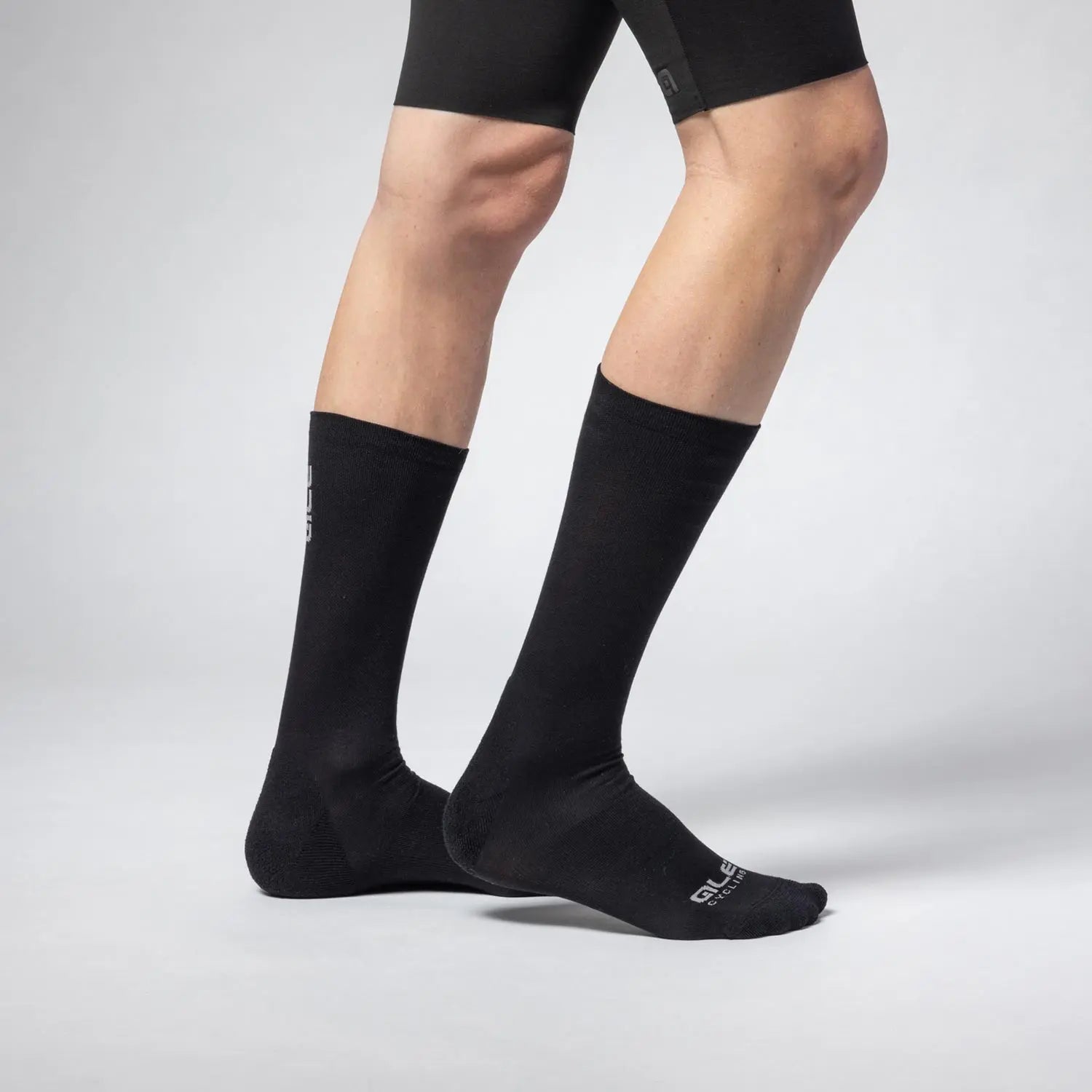 Ale Clothing Thermo 2.0 22 CM Socks Black - FREE UK Shipping, FREE 365 Day Returns | Moto Central