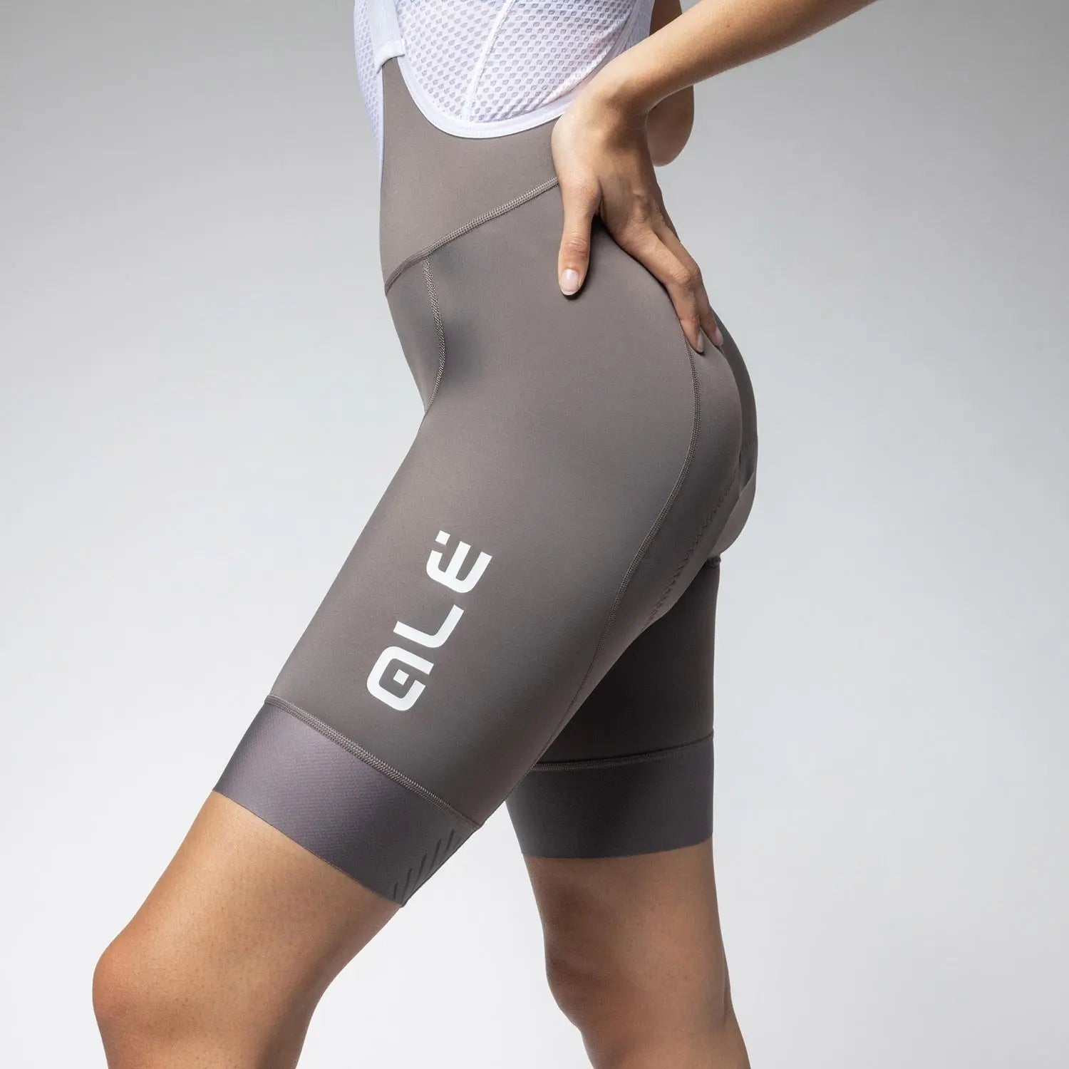 Ale Clothing Magic Colour PR-E Ladies Bib Shorts Grey - FREE UK Shipping, FREE 365 Day Returns | Moto Central