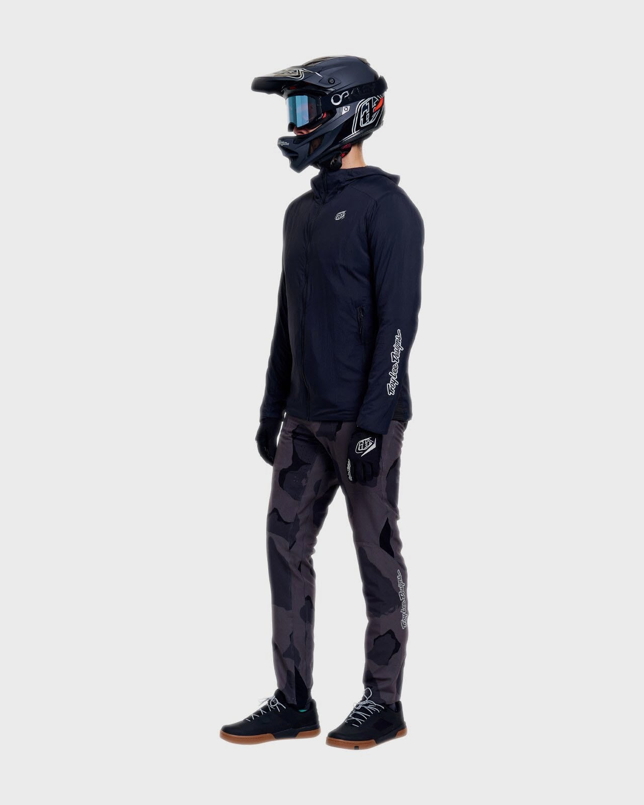 Troy Lee Designs Mathis Cycle Jacket Mono Carbon - FREE UK Shipping, FREE 365 Day Returns | Moto Central