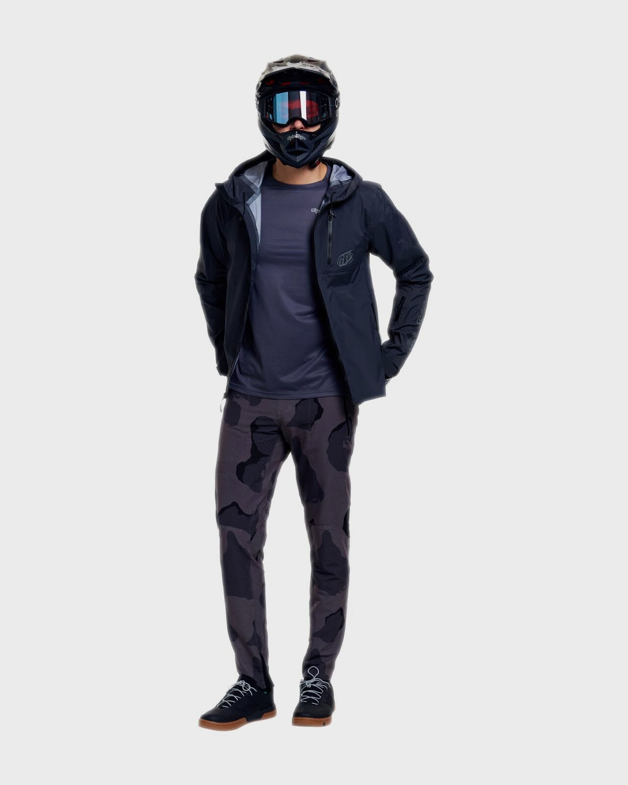 Troy Lee Designs Resist Cycle Jacket Mono Carbon - FREE UK Shipping, FREE 365 Day Returns | Moto Central