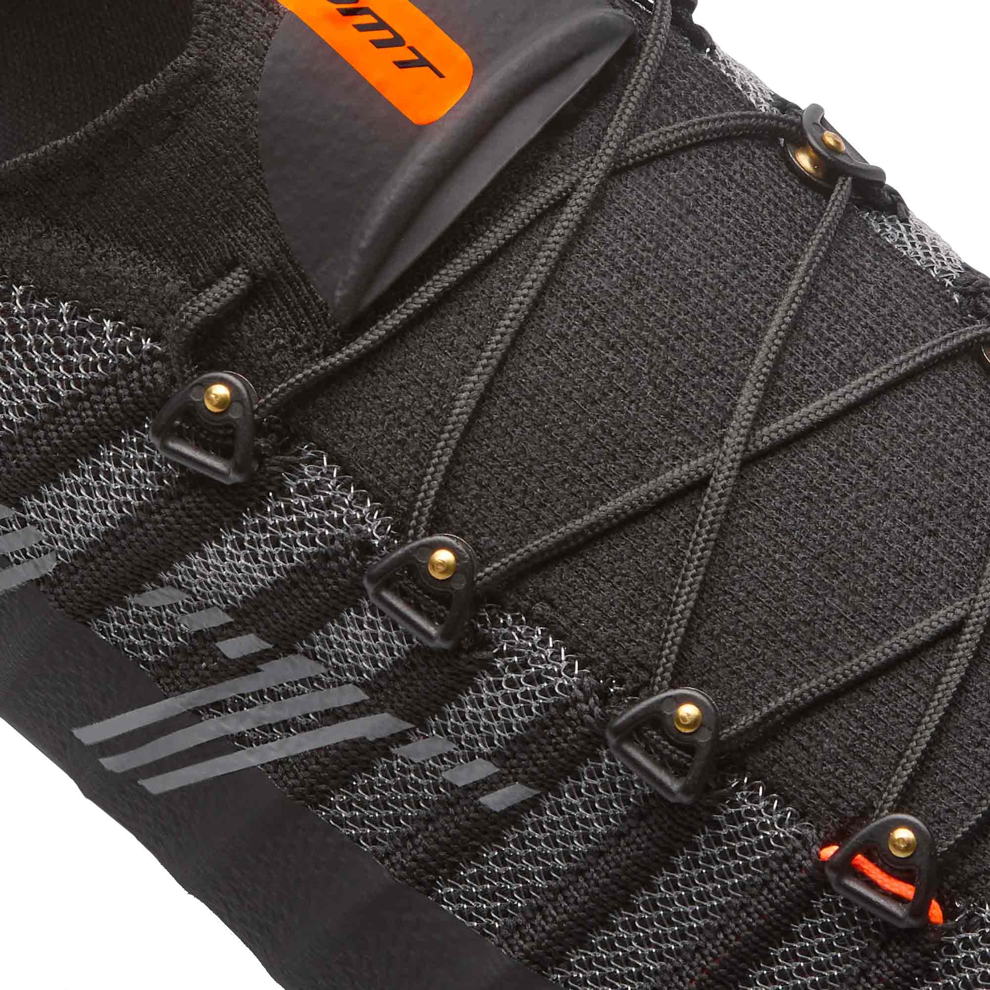 DMT Pogi's Shoes Black - FREE UK Shipping, FREE 365 Day Returns | Moto Central