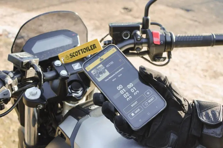 Scottoiler xSystem 3.0+ Standard Temperature Blue Scottoil FREE UK Delivery, FREE 365 Day Returns | Moto Central