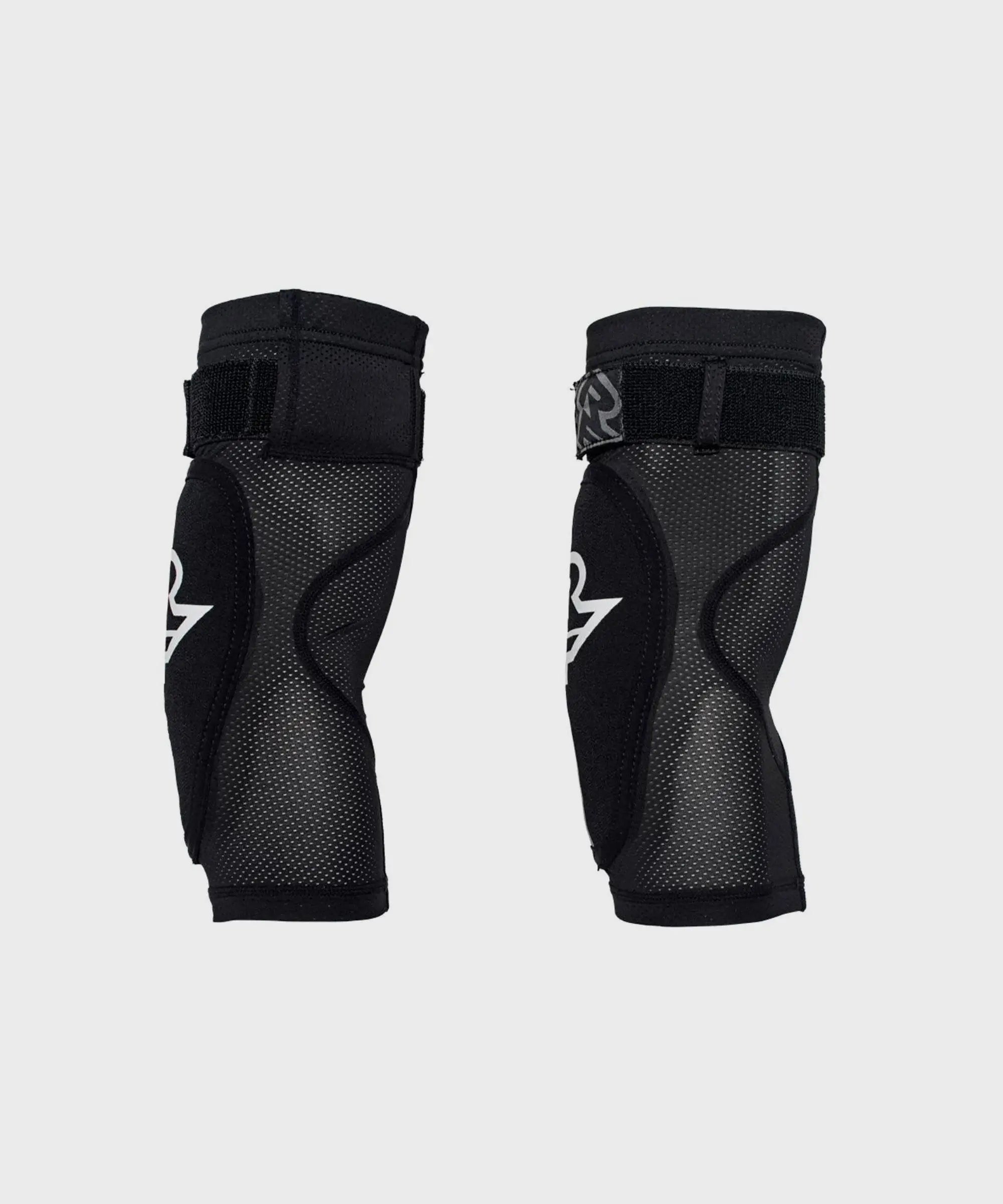Race Face Indy Cycle Elbow Guard Stealth - FREE UK Shipping, FREE 365 Day Returns | Moto Central