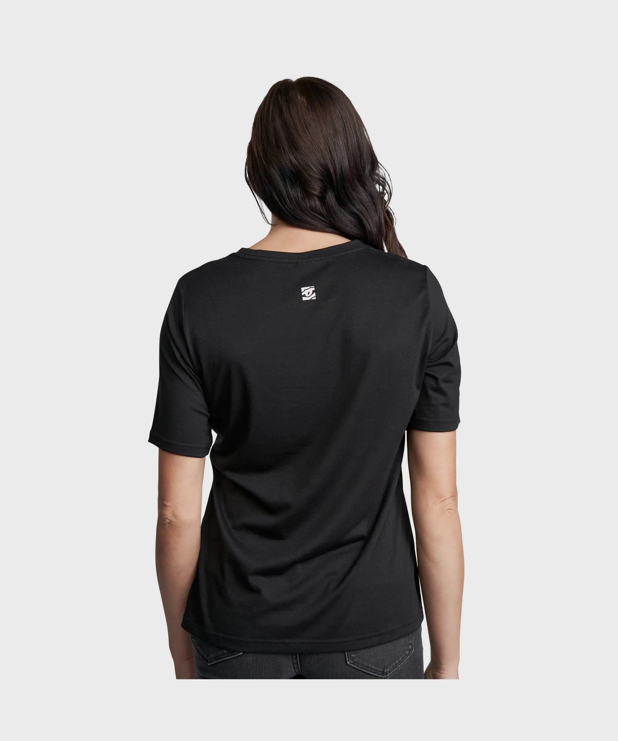Race Face Slash Ladies Cycle T-Shirt Black - FREE UK Shipping, FREE 365 Day Returns | Moto Central