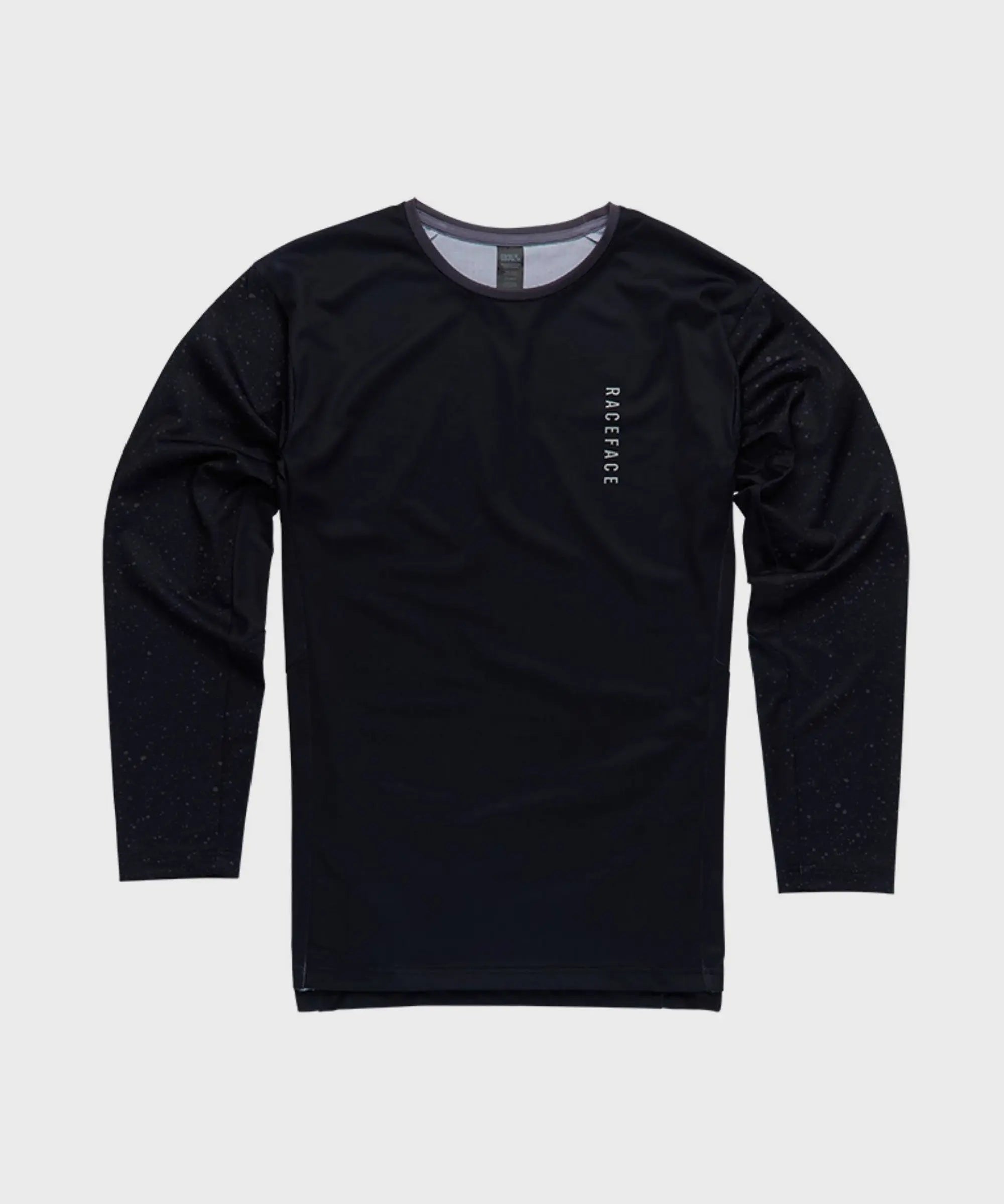 Race Face Indy Long Sleeve Cycle Jersey Black - FREE UK Shipping, FREE 365 Day Returns | Moto Central