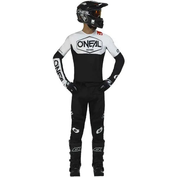 O'Neal Mayhem Hexx V.23 Cycling Trousers Black / White - FREE UK Shipping, FREE 365 Day Returns | Moto Central