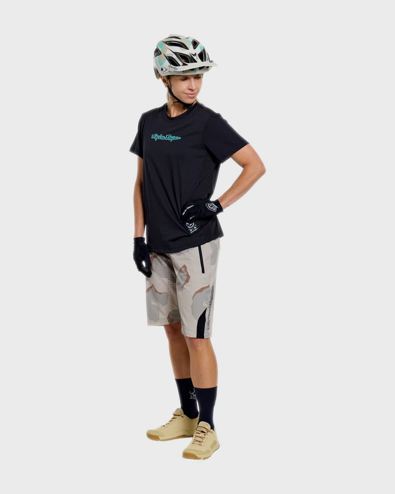 Troy Lee Designs Lilium Ride Short Sleeves Ladies Cycle T-Shirt Signature Black - FREE UK Shipping, FREE 365 Day Returns | Moto Central