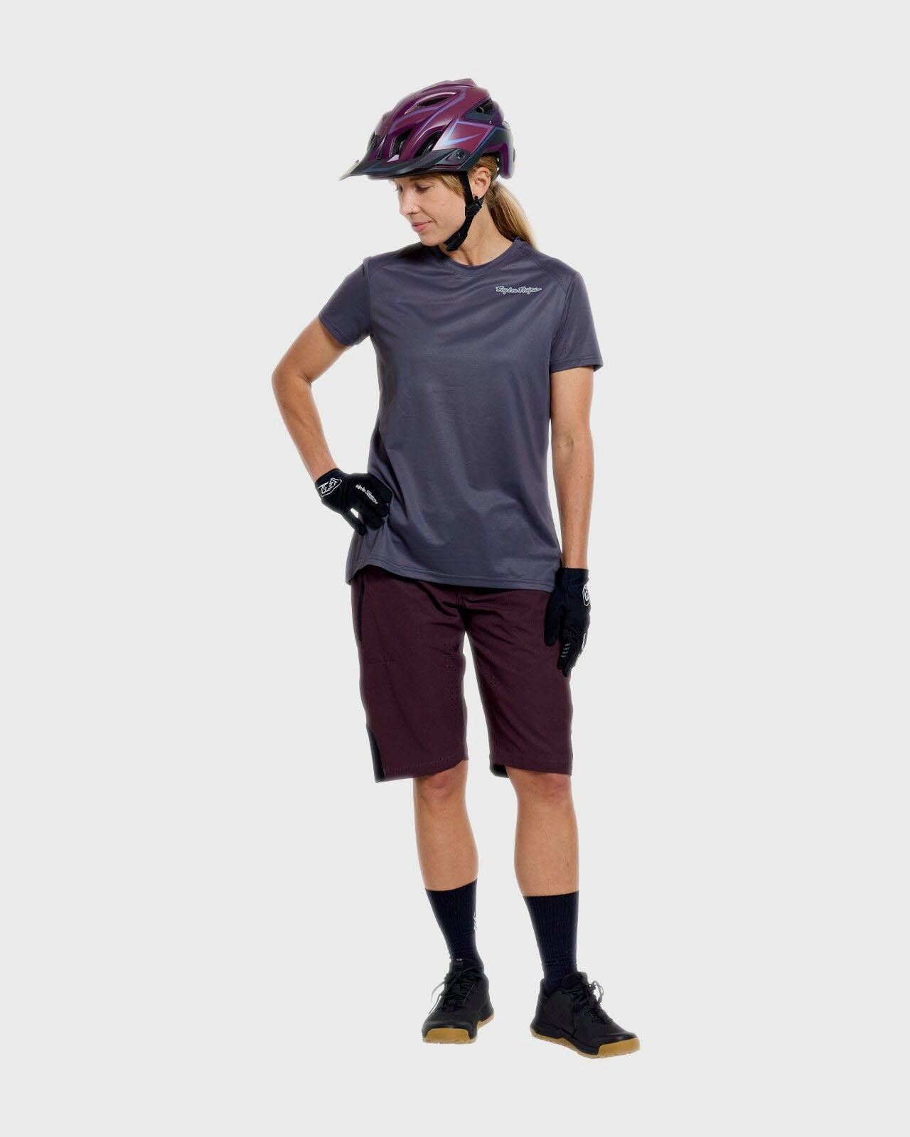 Troy Lee Designs Lilium Pro Short Sleeves Ladies Cycle Jersey Mono Carbon - FREE UK Shipping, FREE 365 Day Returns | Moto Central