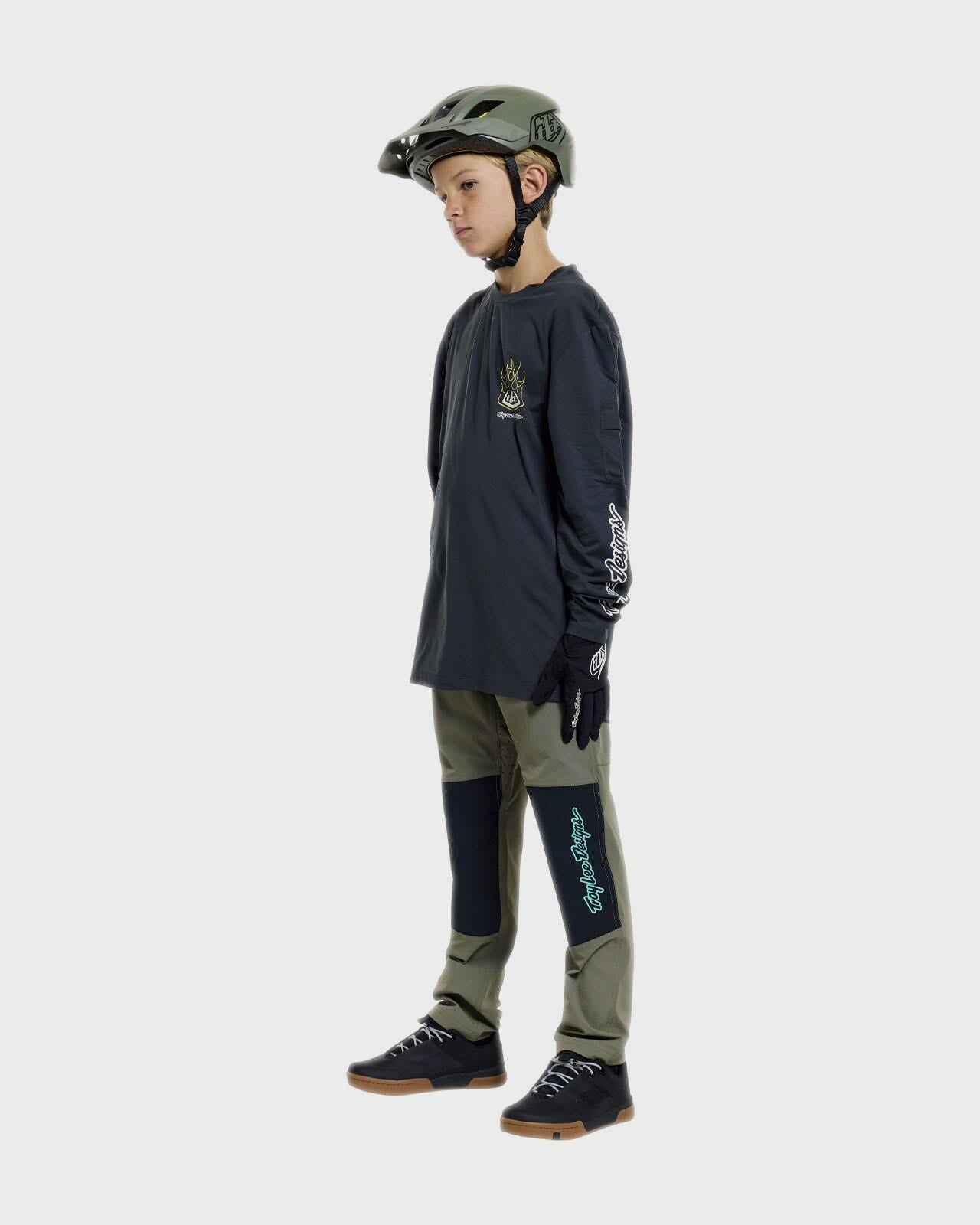 Troy Lee Designs Ruckus Ride Long Sleeves Youth Cycle T-Shirt Pressed Carbon - FREE UK Shipping, FREE 365 Day Returns | Moto Central