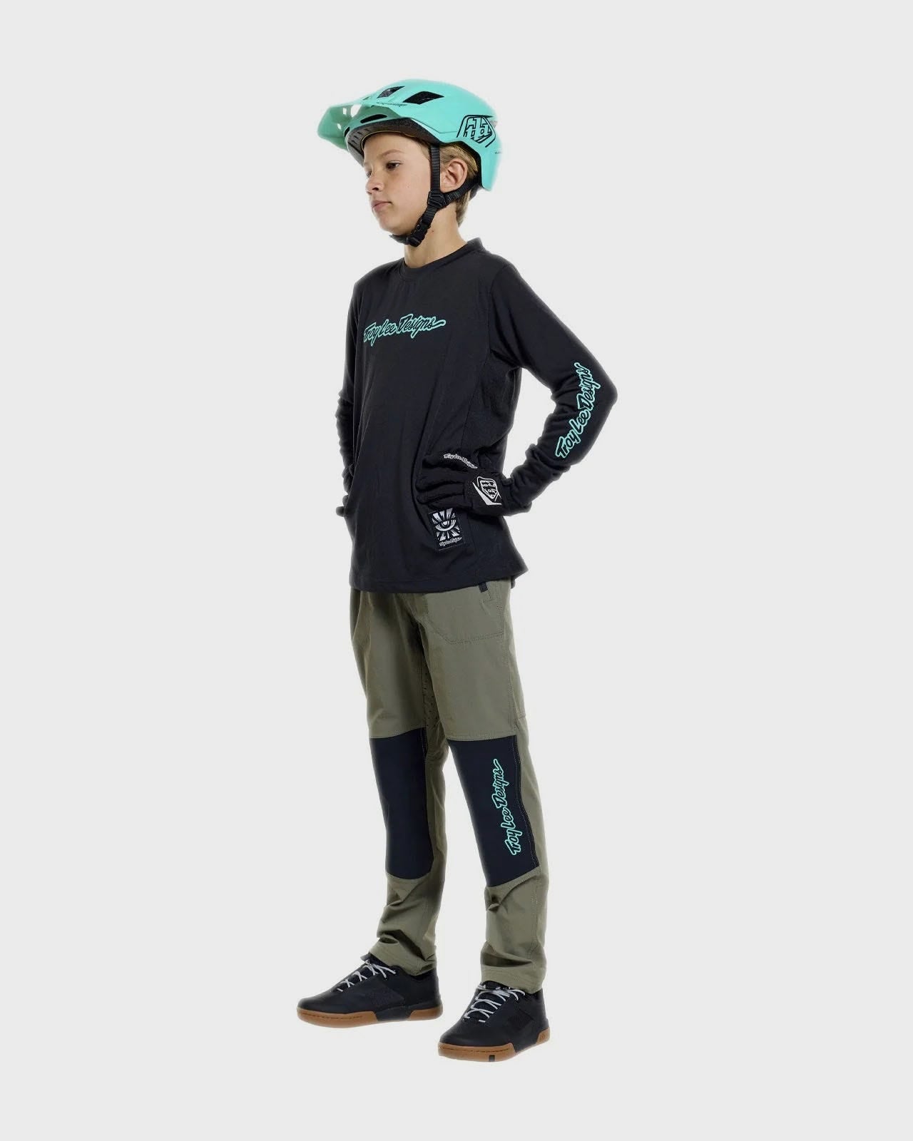 Troy Lee Designs Skyline Trail Youth Cycle Trouser Mono Army - FREE UK Shipping, FREE 365 Day Returns | Moto Central
