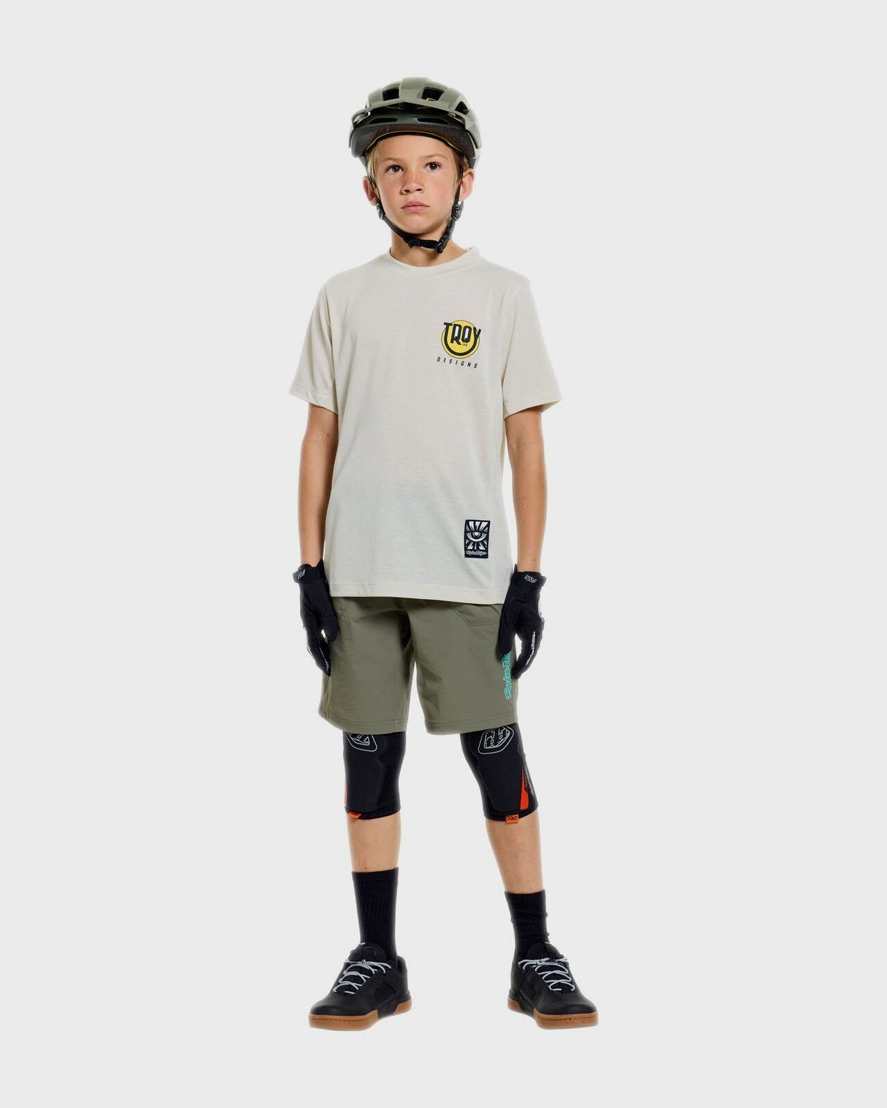 Troy Lee Designs Skyline Trail Youth Cycle Shorts Shell Mono Army - FREE UK Shipping, FREE 365 Day Returns | Moto Central