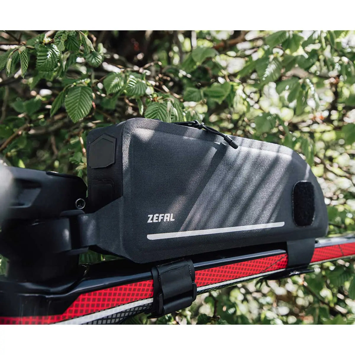 Zefal Z Adventure T1 Top-Tube Bag Black - 1 L - FREE UK Shipping, FREE 365 Day Returns | Moto Central