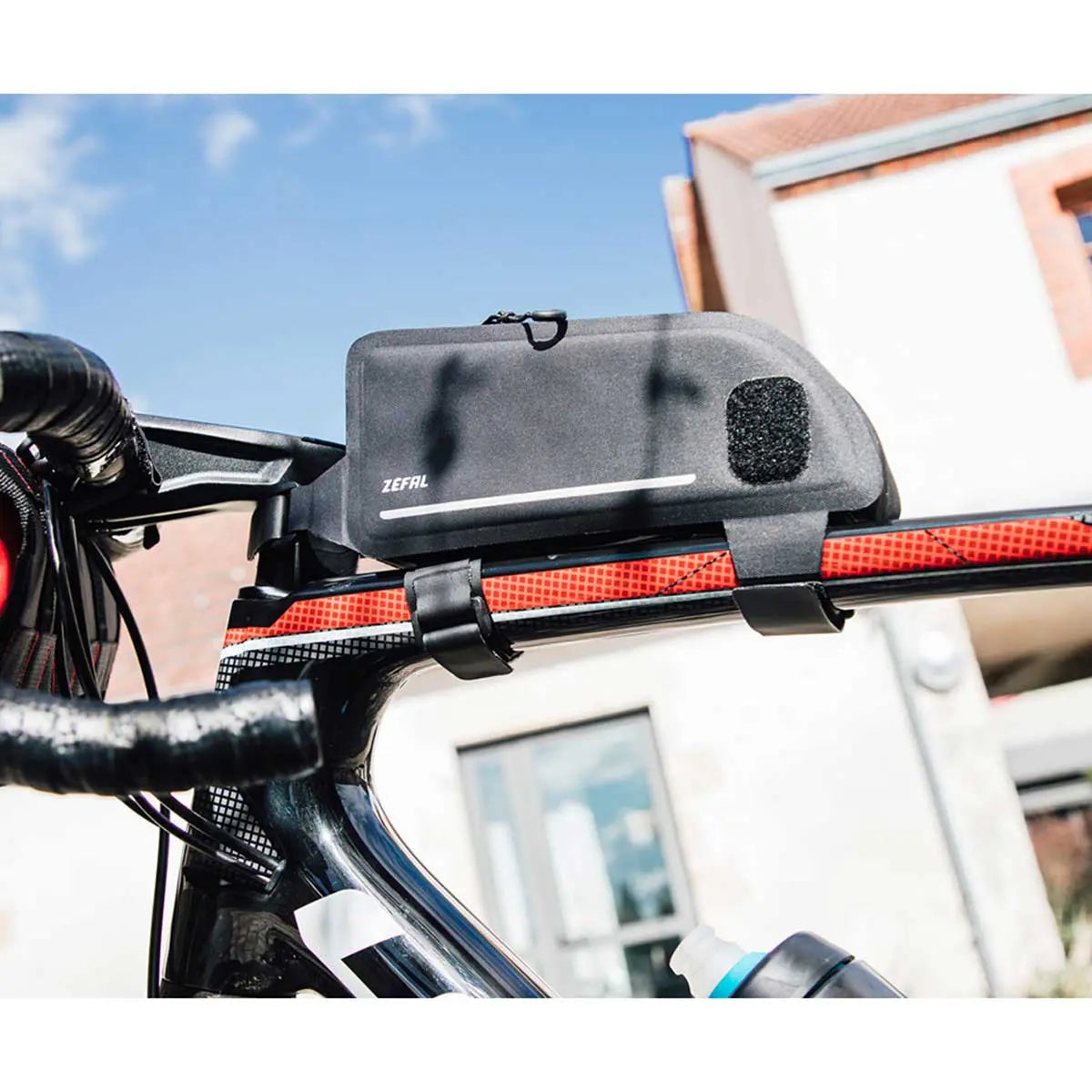 Zefal Z Adventure T1 Top-Tube Bag Black - 1 L - FREE UK Shipping, FREE 365 Day Returns | Moto Central