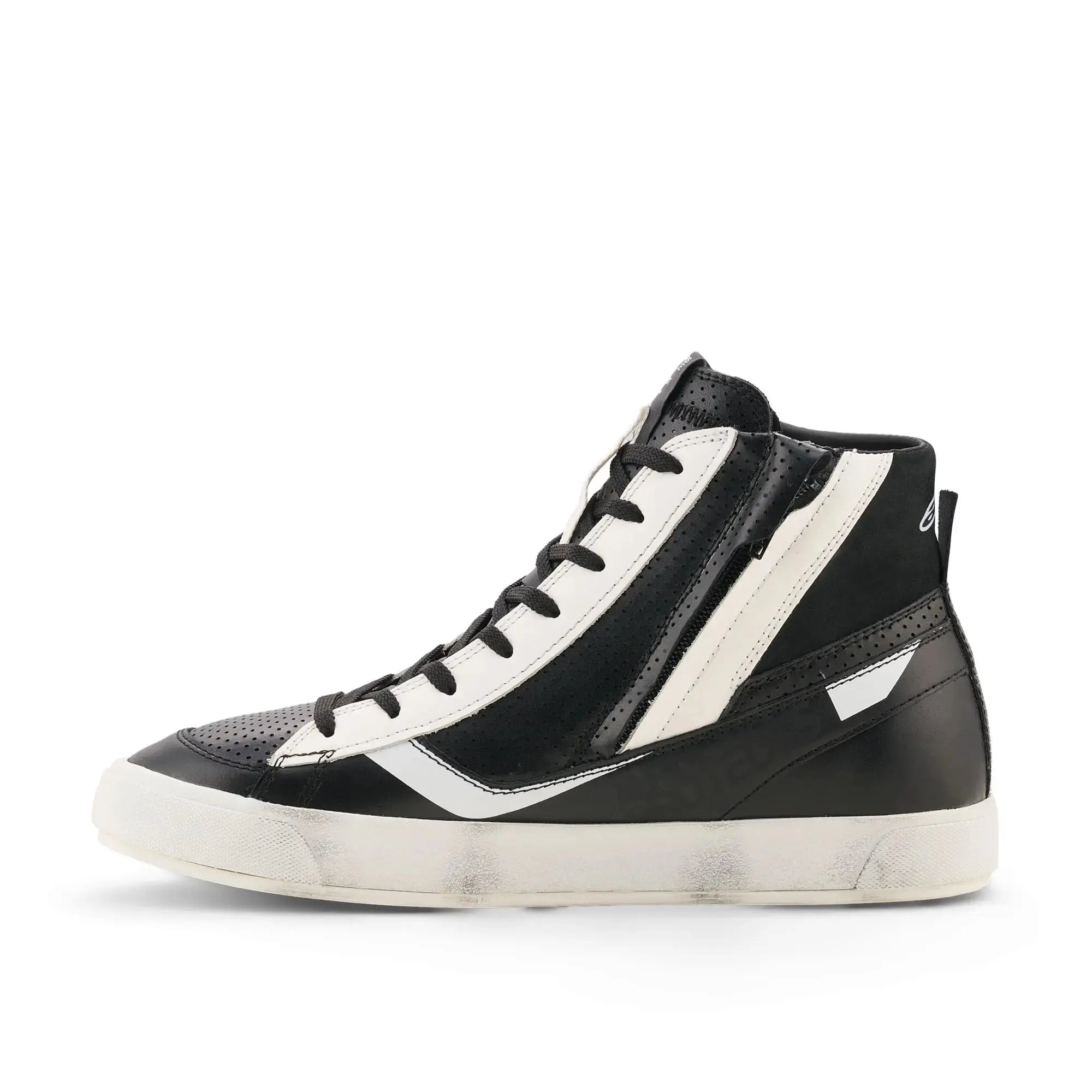 Alpinestars Stated Flair Shoes Black / White FREE UK Delivery, FREE 365 Day Returns | Moto Central